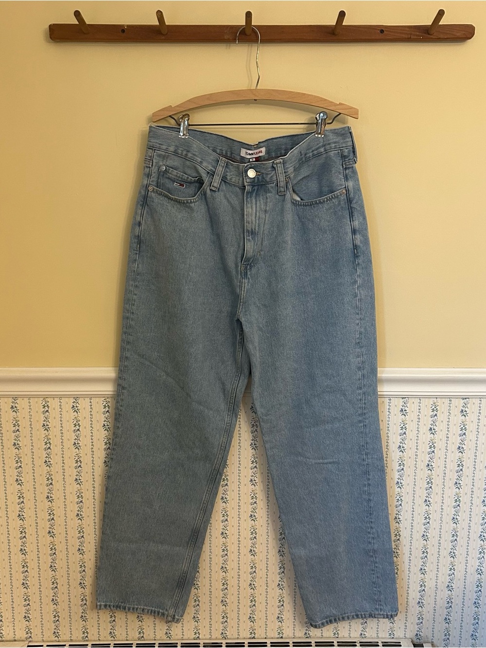 Tommy Hilfiger Tommy Jeans Straight Leg Skater Jeans